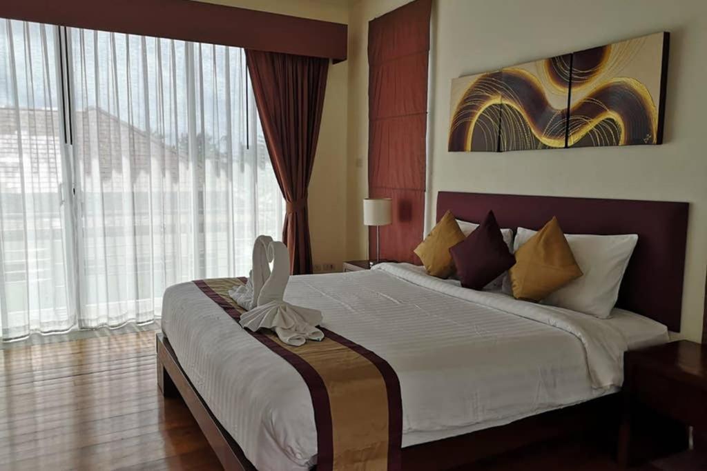 4 Bedroom Villa Kamala Beach Phuket Exterior photo