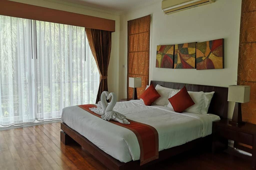 4 Bedroom Villa Kamala Beach Phuket Exterior photo
