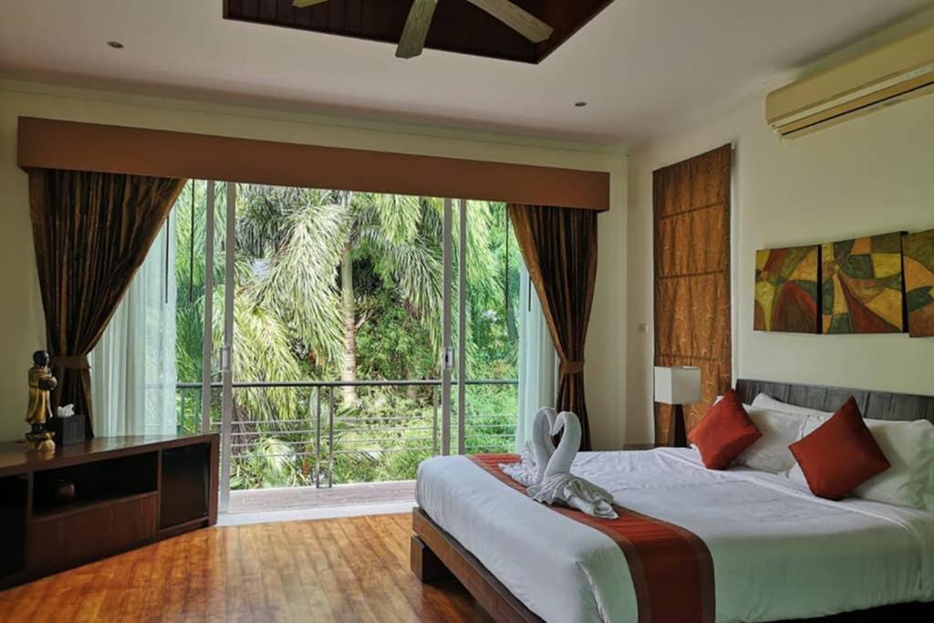 4 Bedroom Villa Kamala Beach Phuket Exterior photo