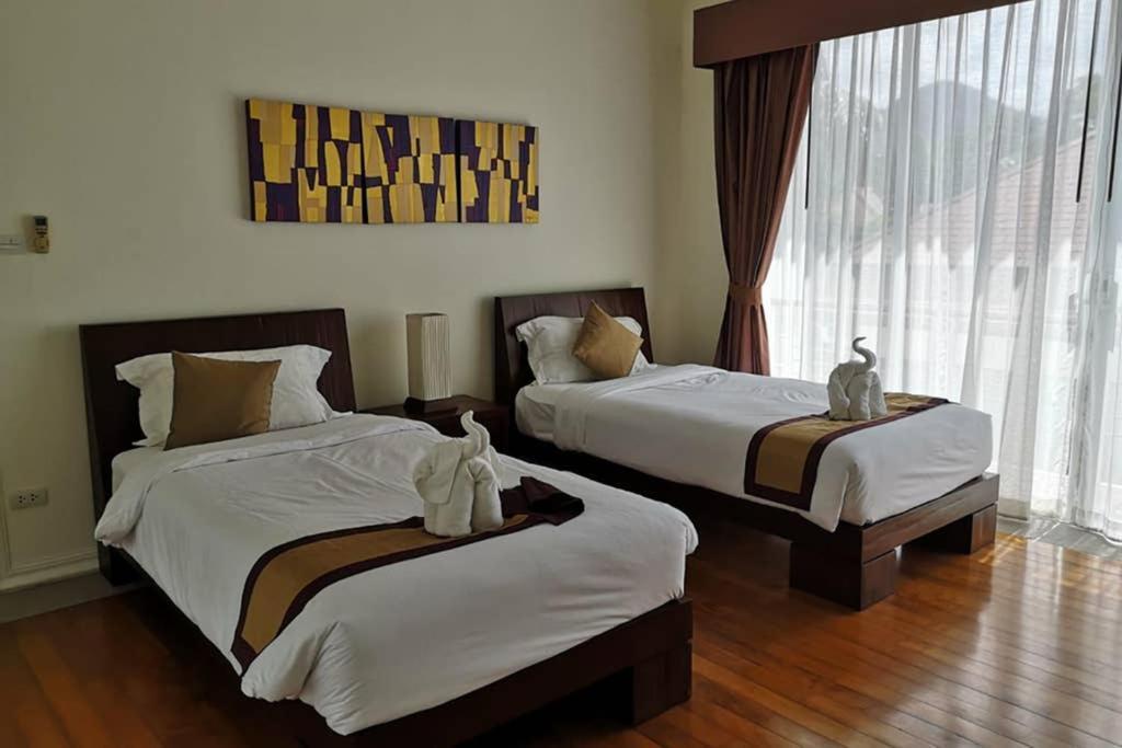 4 Bedroom Villa Kamala Beach Phuket Exterior photo