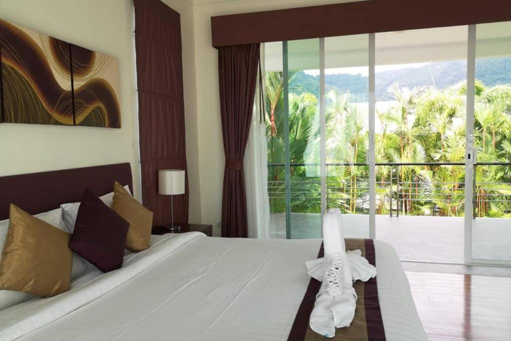 4 Bedroom Villa Kamala Beach Phuket Exterior photo